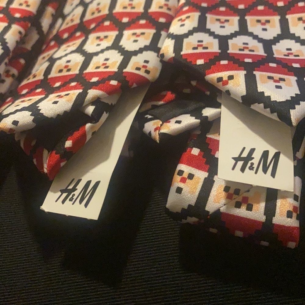 Santa Neckties  - Picture 4 of 4
